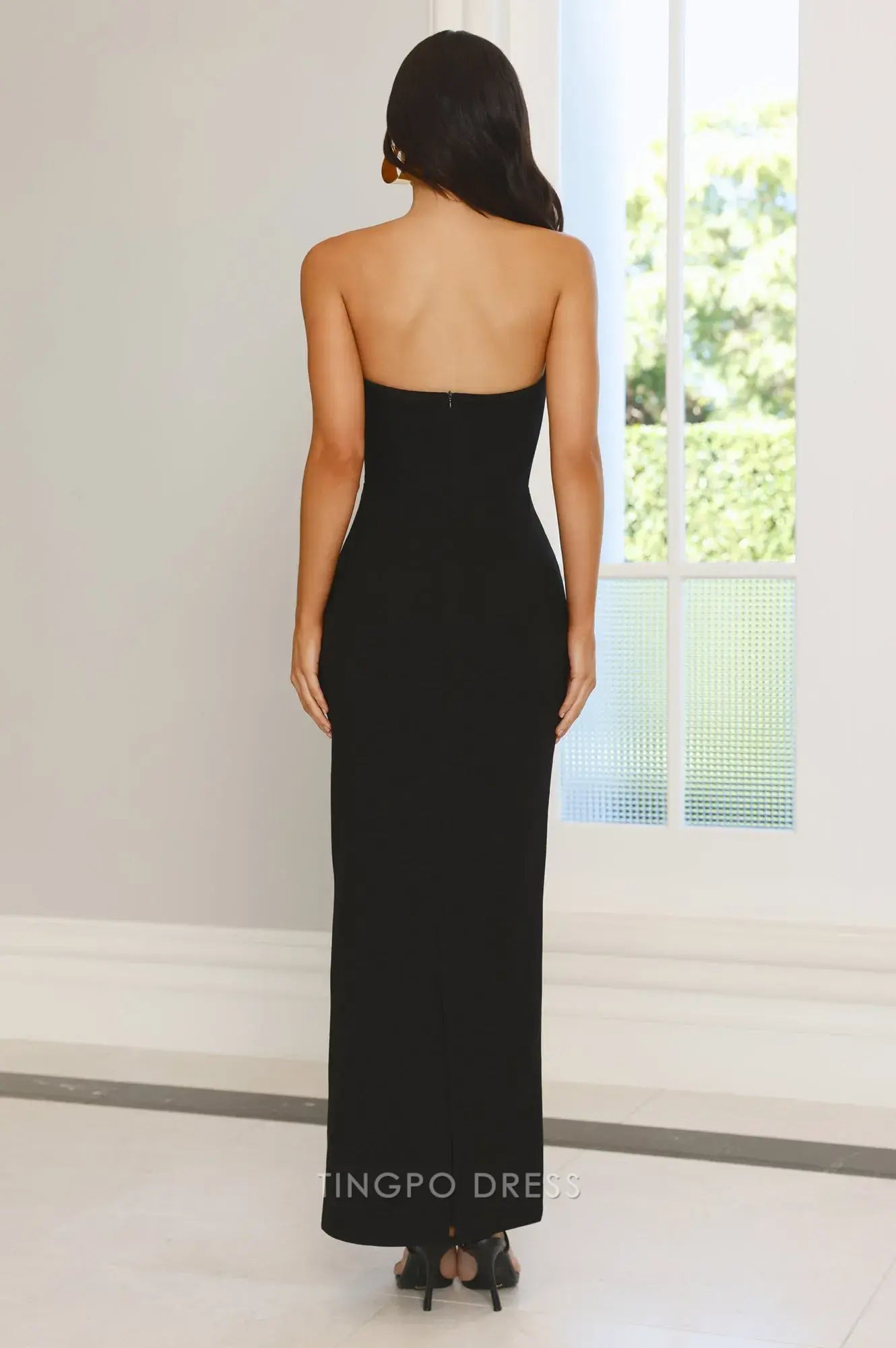Elegant Sheath/Column Strapless Bow - Accent Maxi Dress with Back Slit Prom Dress